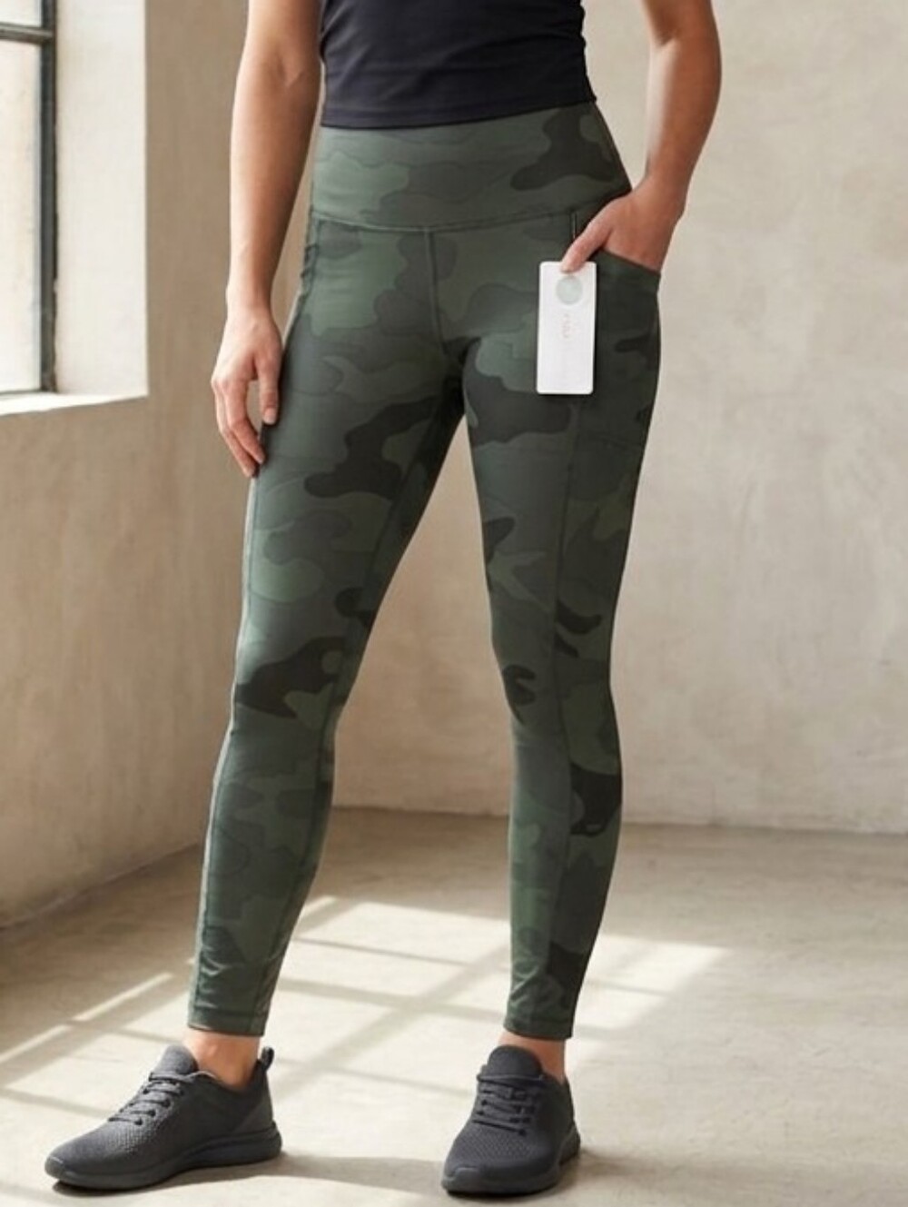Yogalicious Olive Green Camo High-Waist Leggings with Side Pocket